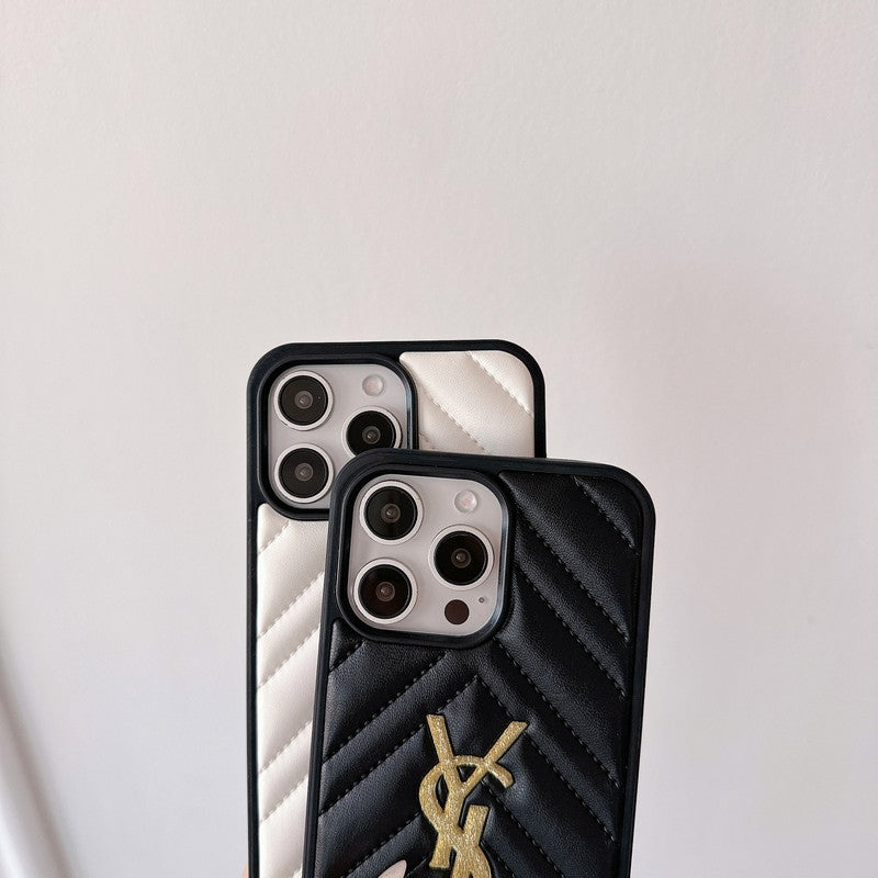 Saint Black & Białe skórzane etui na iPhone'a