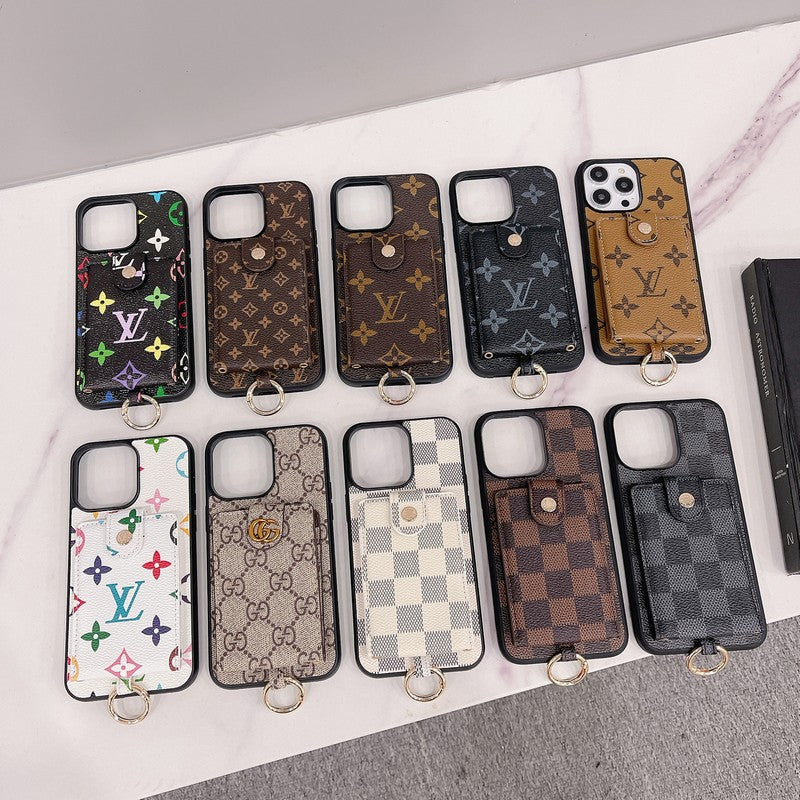 Luxuriöse iPhone-Hülle mit Kartenetui in klassischer Farbe