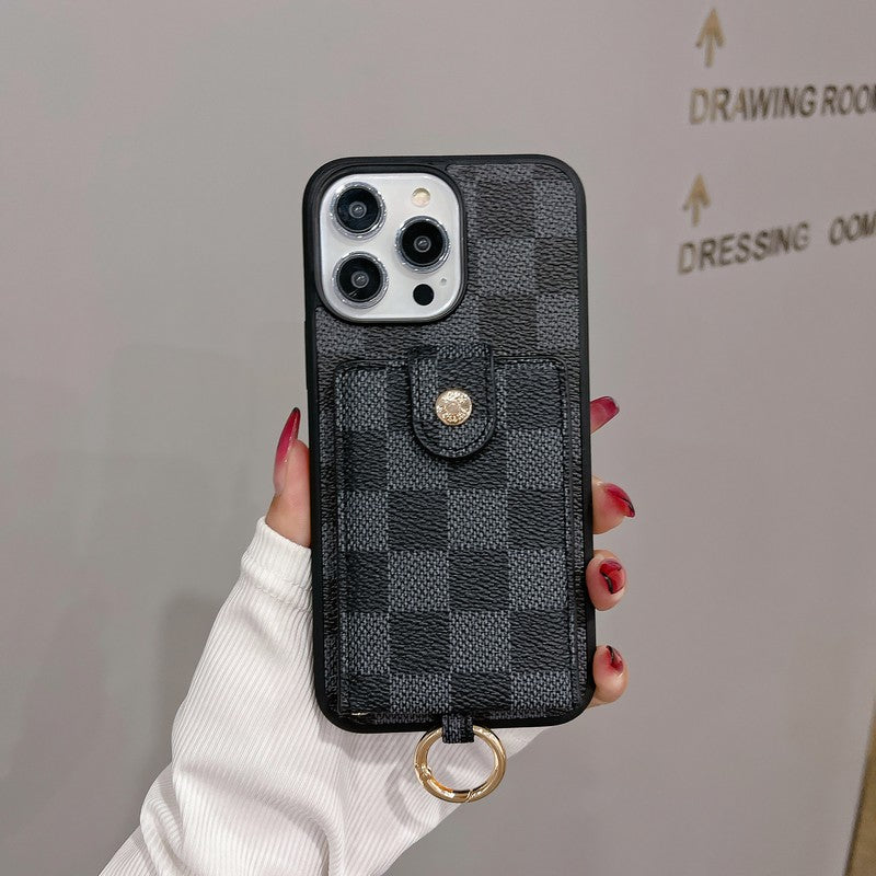 Luxuriöse iPhone-Hülle mit Kartenetui in klassischer Farbe