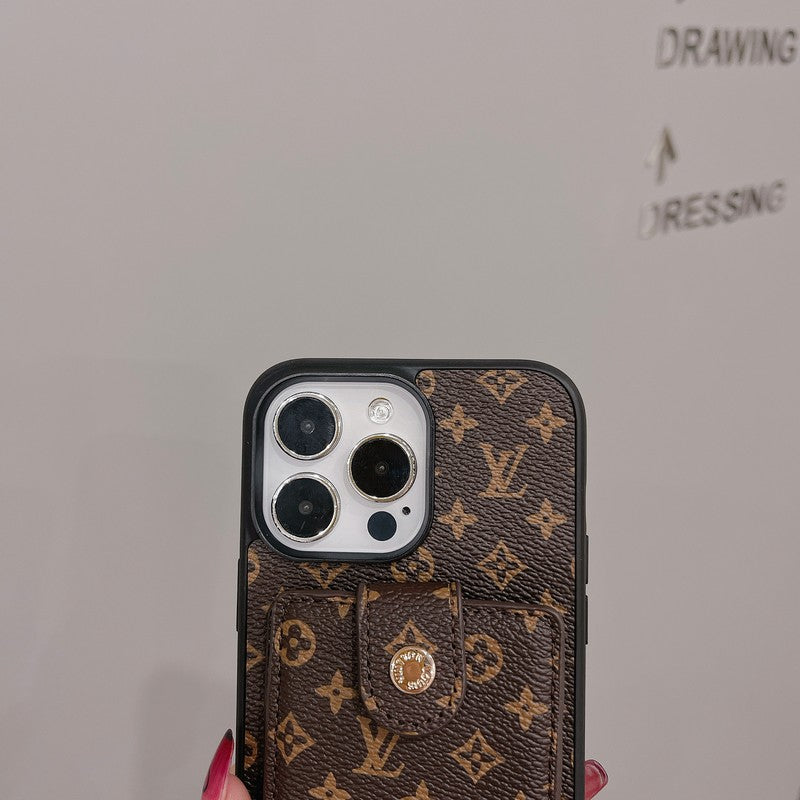 Luxuriöse iPhone-Hülle mit Kartenetui in klassischer Farbe