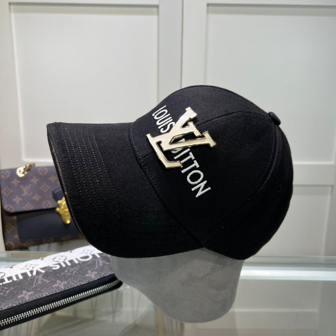 Luxury Baseball Cap for Men & Women Metal Logo