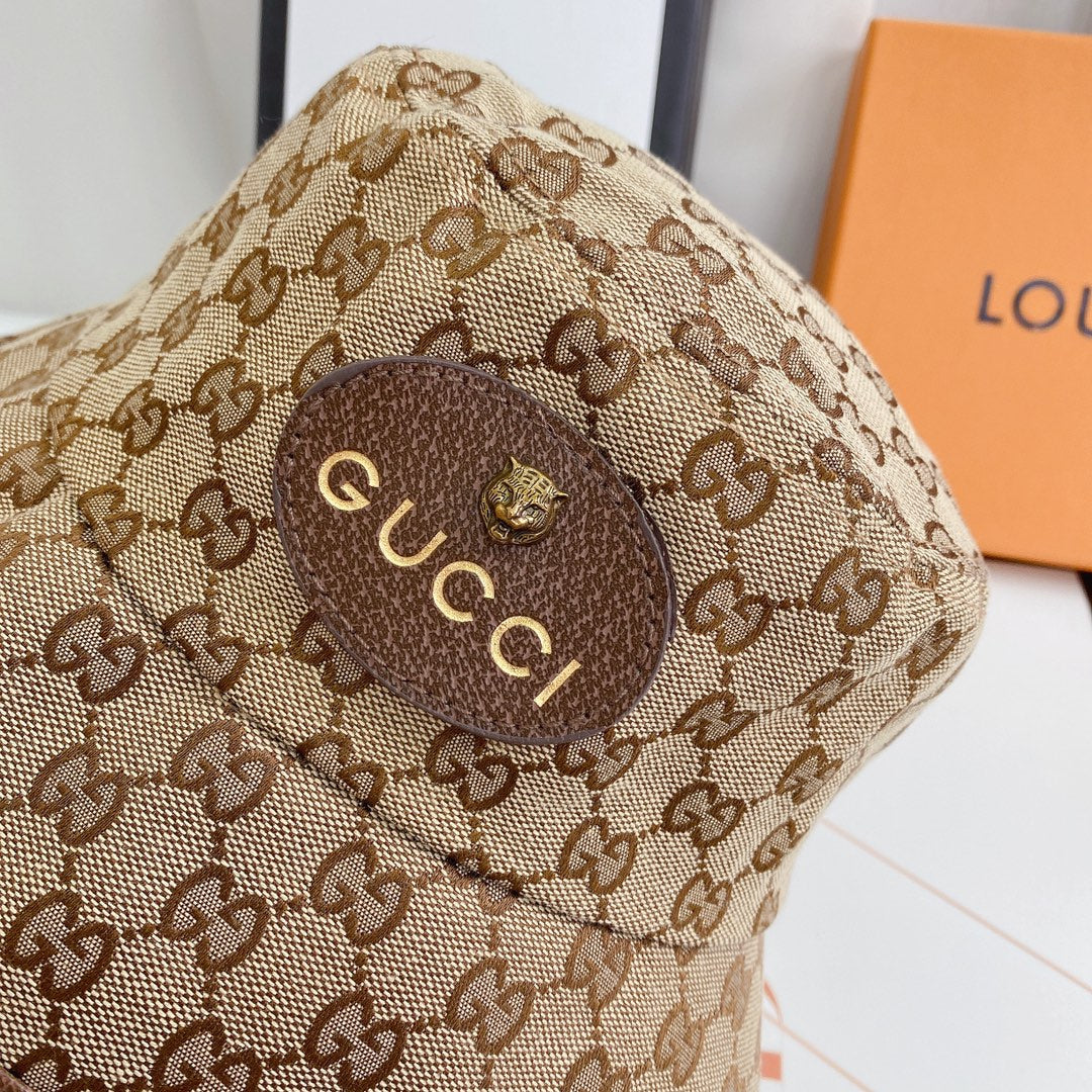 Classic Tiger Head Embroidered Canvas Bucket Hat for Men & Women
