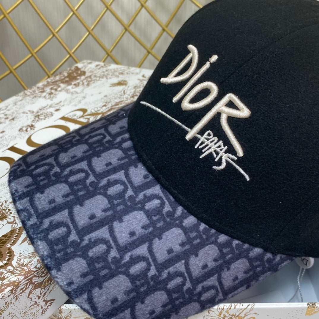 Vintage Oblique Wool Baseball Cap | Luxury Designer Hat