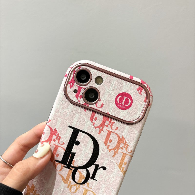 Modevitt & Iphonefodral i brunt läder