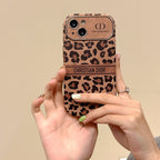 Capa para iPhone em couro marrom fashion