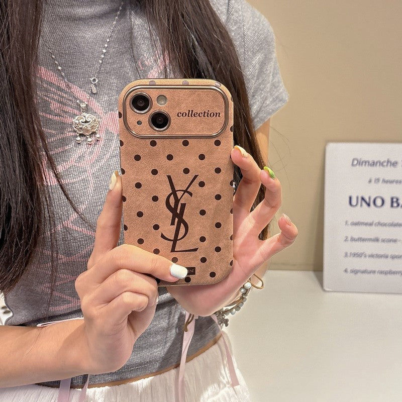 Capa para iPhone em couro marrom Saint