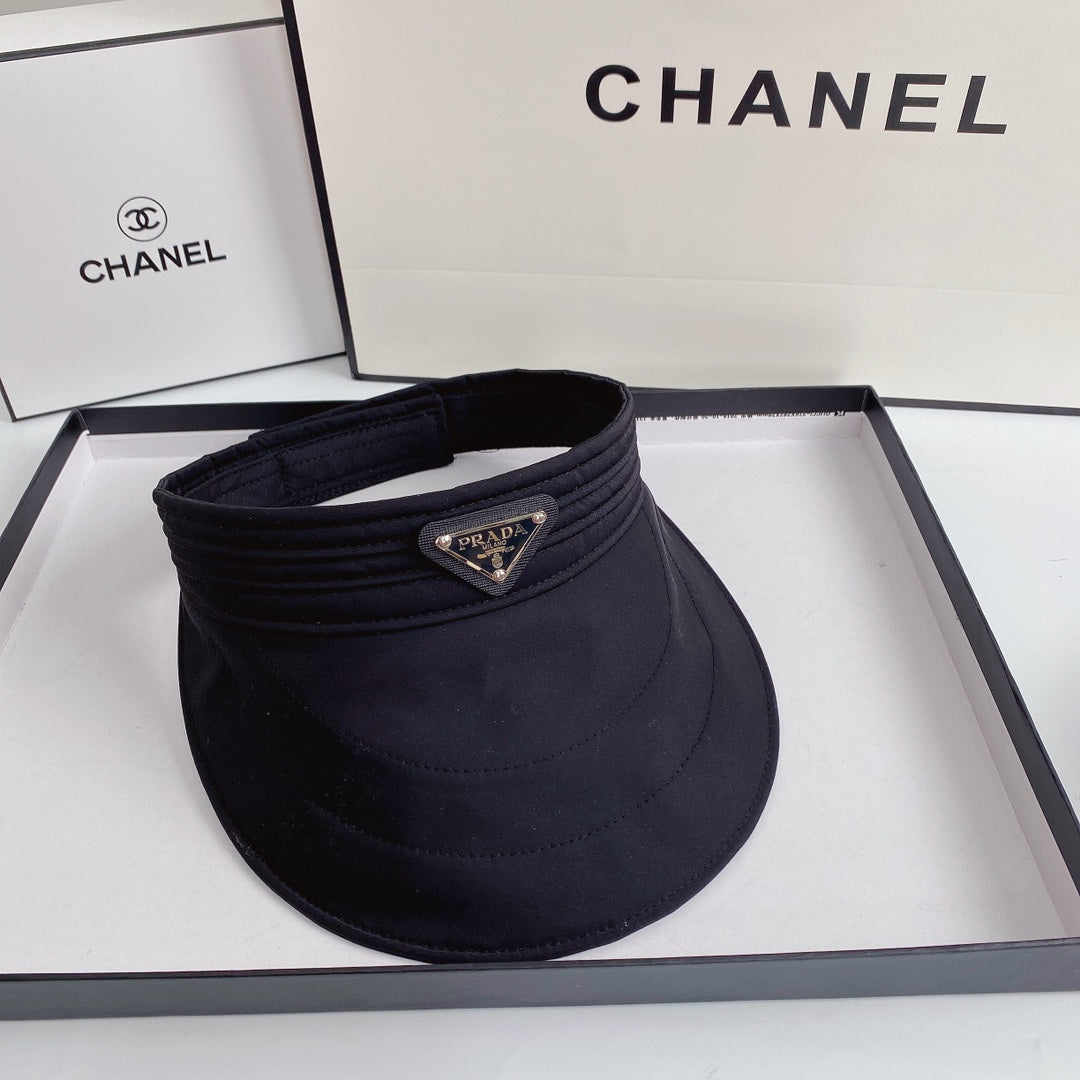 Luxury Fashion Sun Visor Triangle Logo Open Top