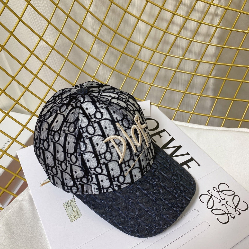 Classic Vintage Embroidered Mesh Baseball Cap
