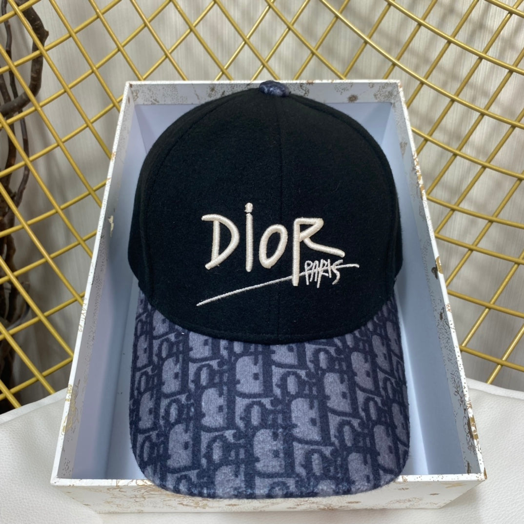 Vintage Oblique Wool Baseball Cap | Luxury Designer Hat