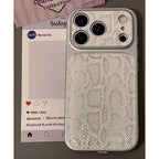 Luxusní obal na iPhone s texturou hadí kůže
