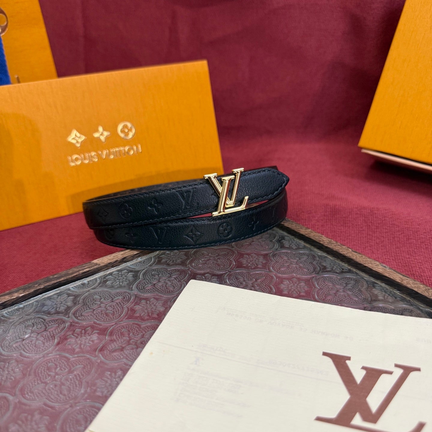 Luxury-Style Women's Belt