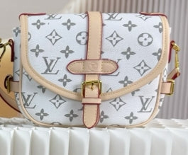 Luxury Bag – Small Leather Belt