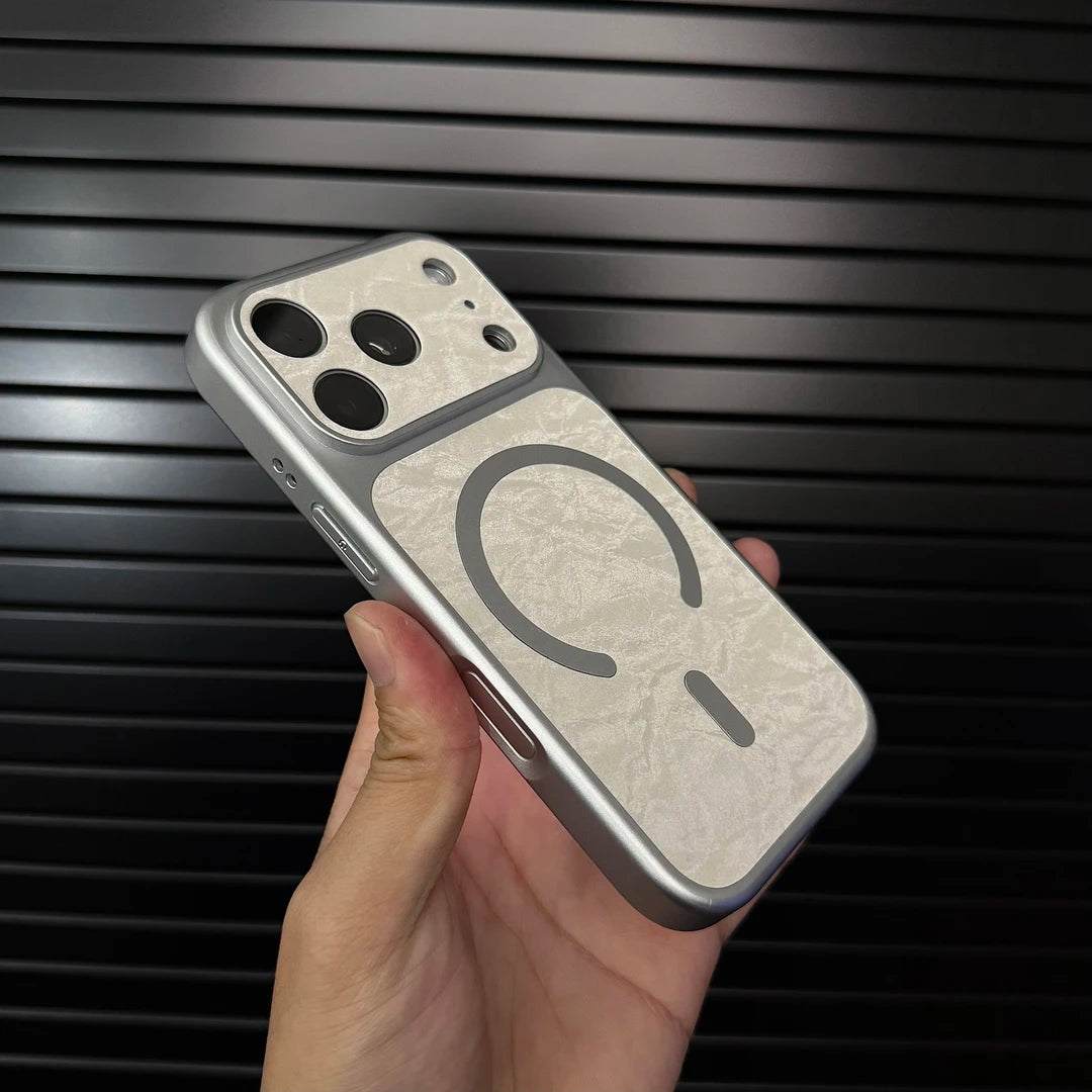 Prémium bőr MagSafe-kompatibilis iPhone tok hó textúrájú felülettel
