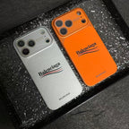 Balenciaga-inspirerat matt skyddande iPhone-fodral med hellinsskydd