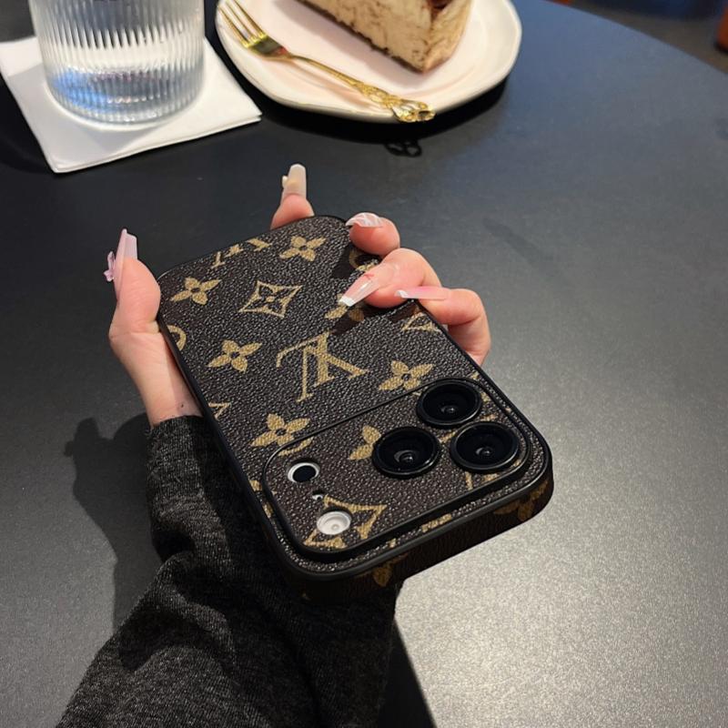Prémium monogramos bőr textúrájú iPhone tok
