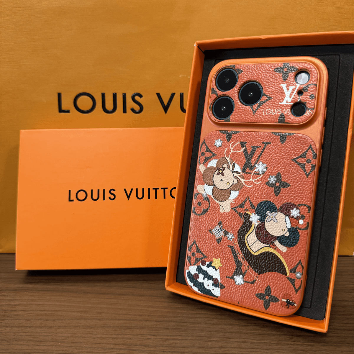 Luxus többszínű monogramos iPhone tok
