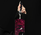 Luxus Velvet Rose tok iPhone-hoz – Teljes lencsevédelem