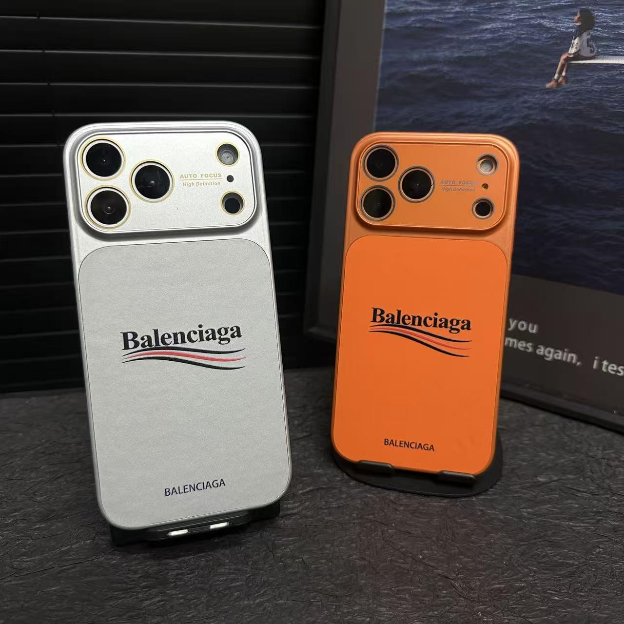 Balenciaga-inspirerat matt skyddande iPhone-fodral med hellinsskydd
