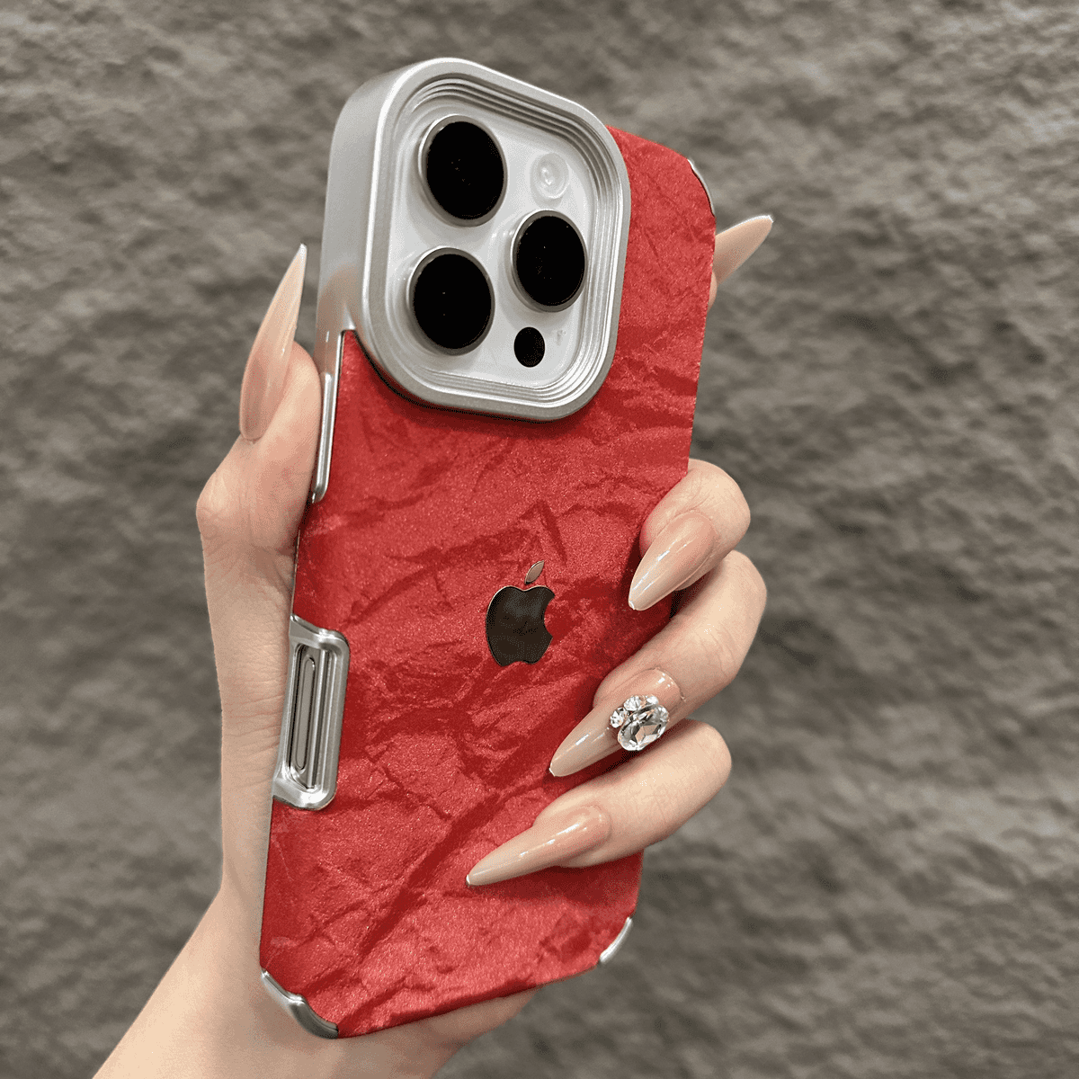 Étui pour iPhone à texture de neige en velours avec cadre galvanisé