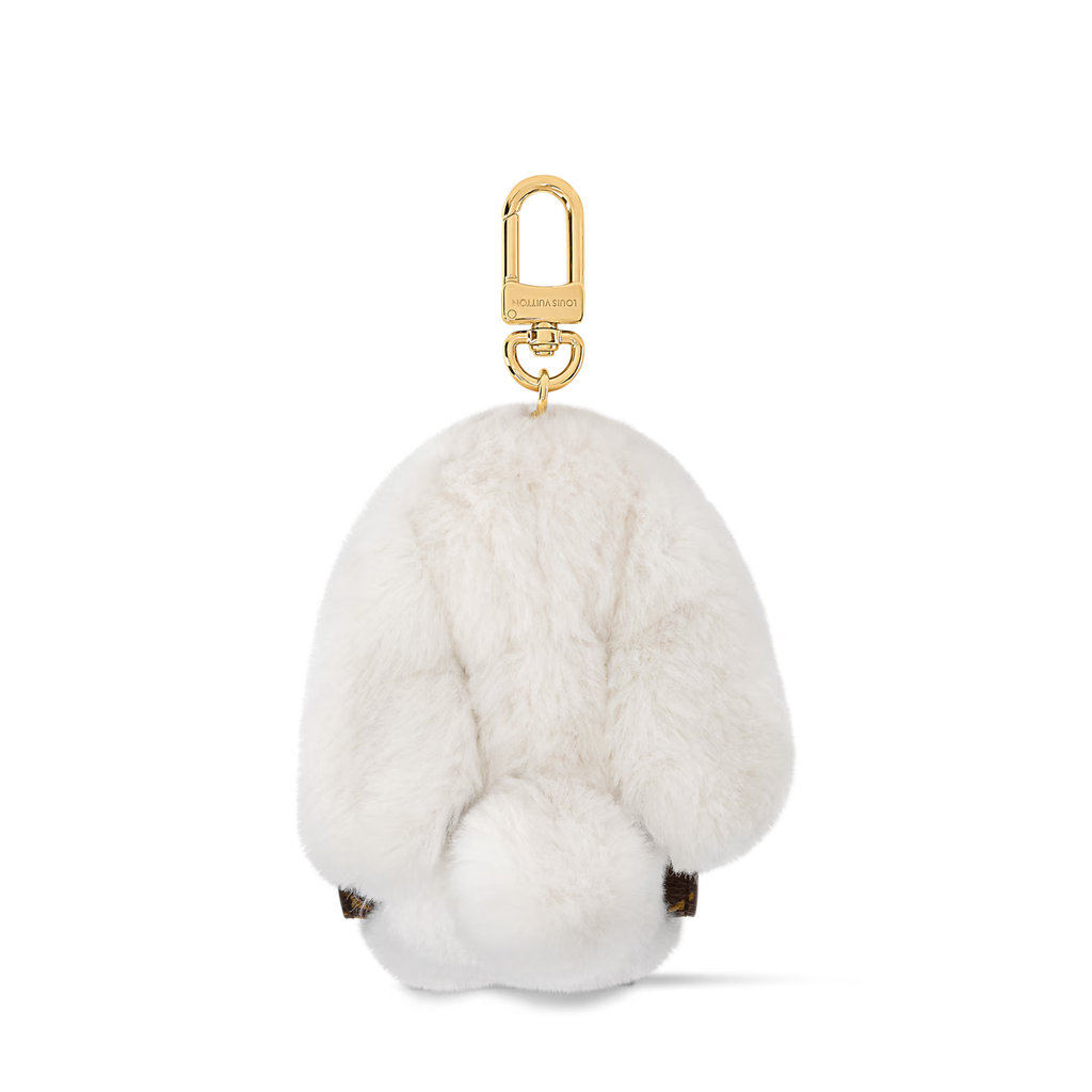 Elevate Every Keychain Bag with Timeless Sophistication