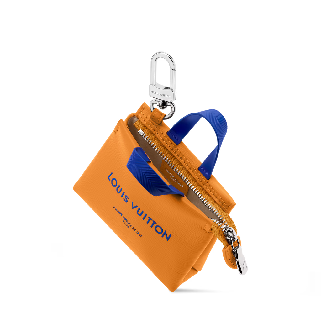✨ Small in Size, Big on Style Keychain Bag
