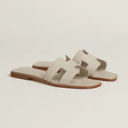 Minimal Double H Logo Slides – Minimal Chic Sandals