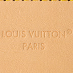 Luxurious Designer Leather Handbag with Gold Chain Details