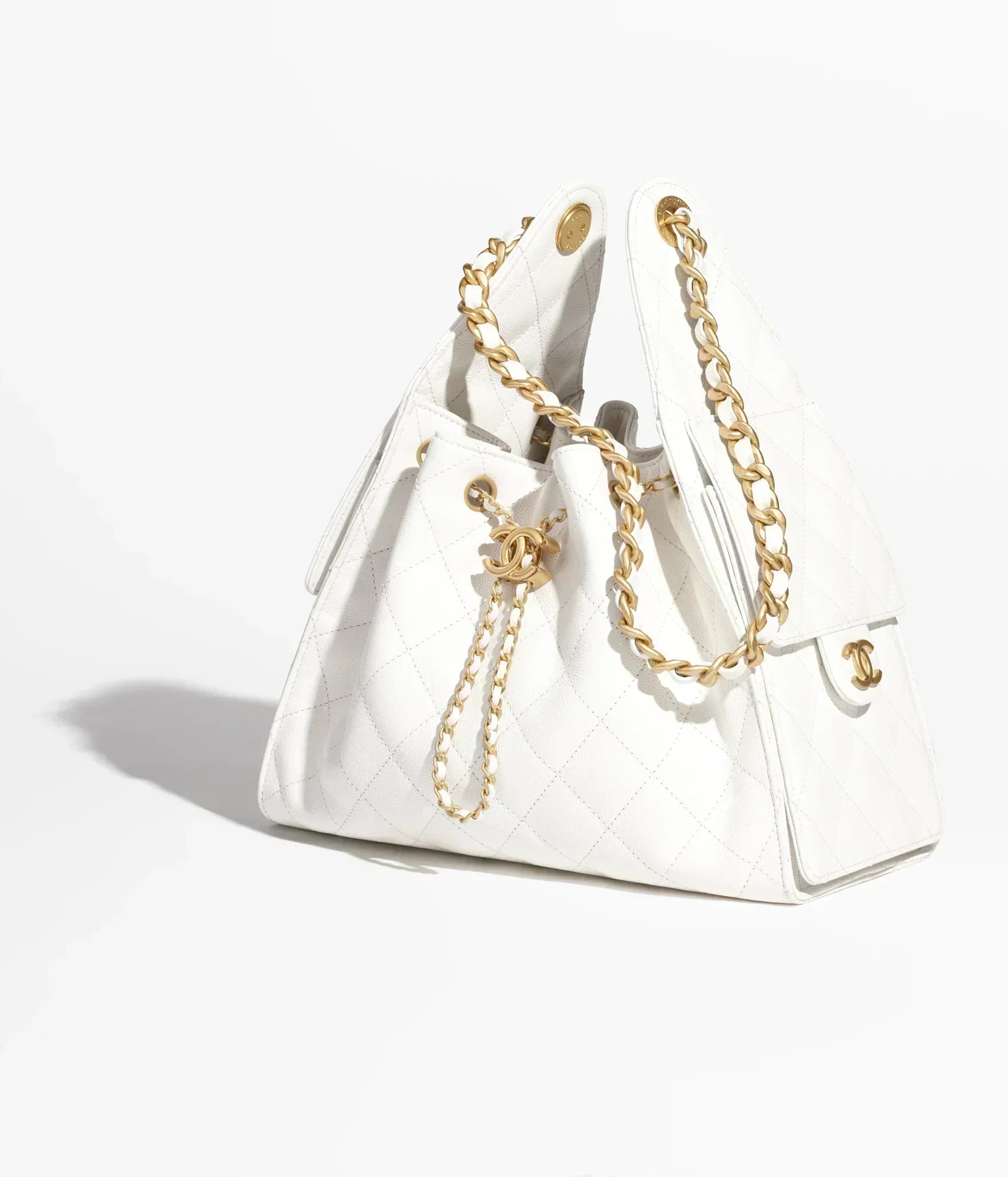 25 Small Handbag Grained Calfskin & Gold-Tone Metal Bag
