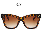 Oulylan Classic Cat Eye Sunglasses Women Vintage Oversized Gradient Sun Glasses Shades Female Luxury Designer UV400 Sunglass