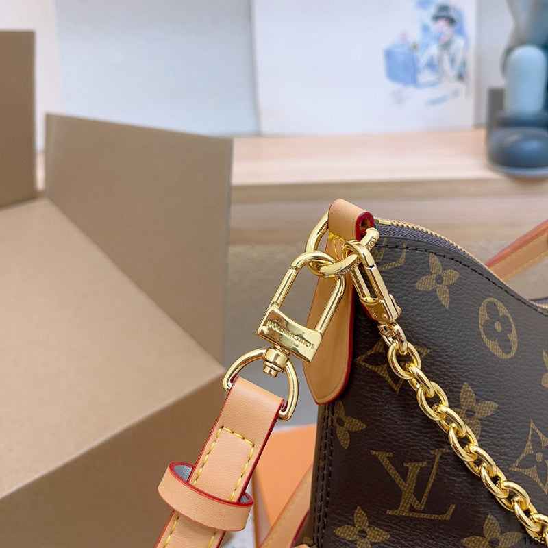 Luxury Bag with Detachable Strap
